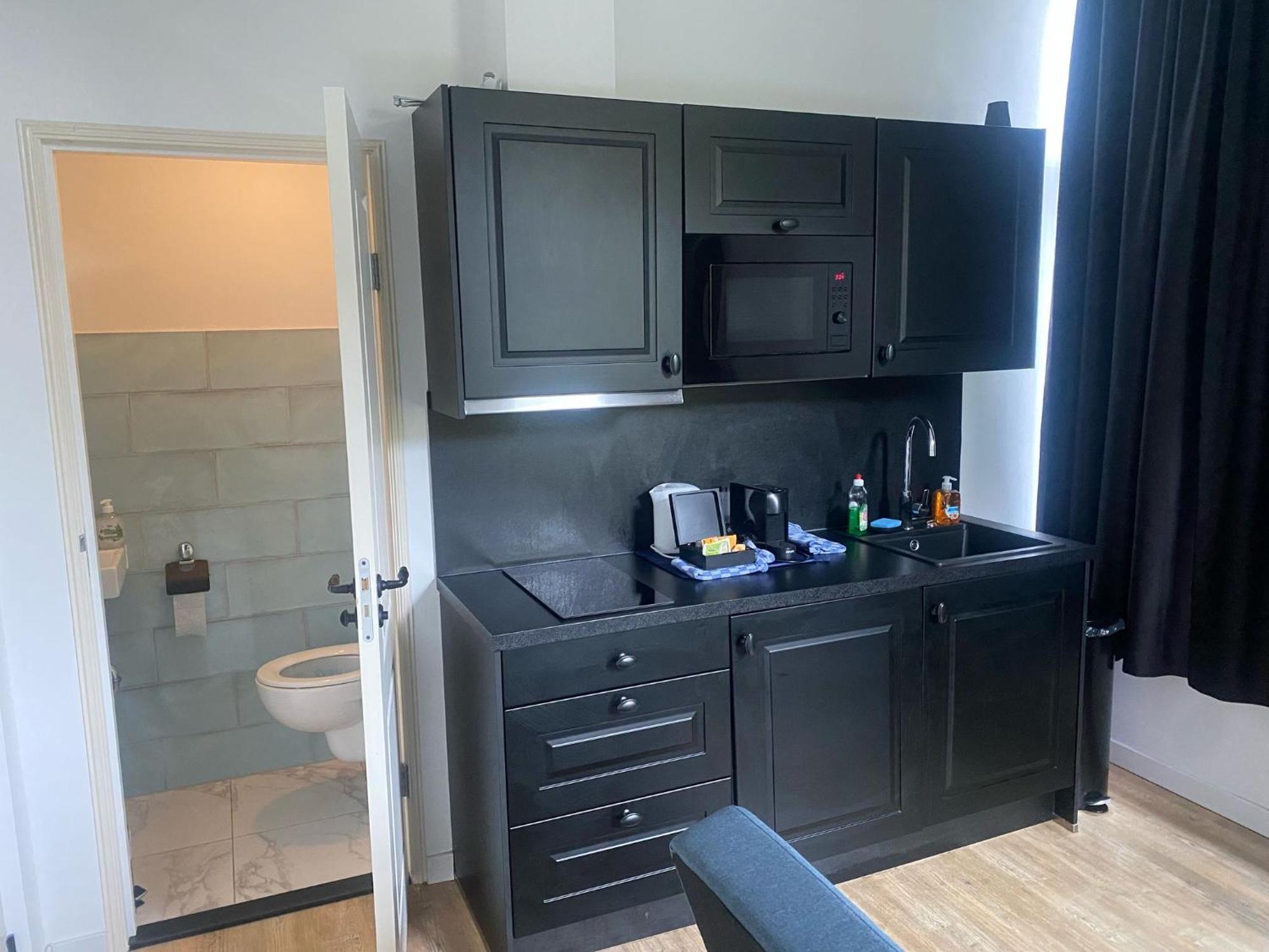 Rotterdam Inn Εξωτερικό φωτογραφία
